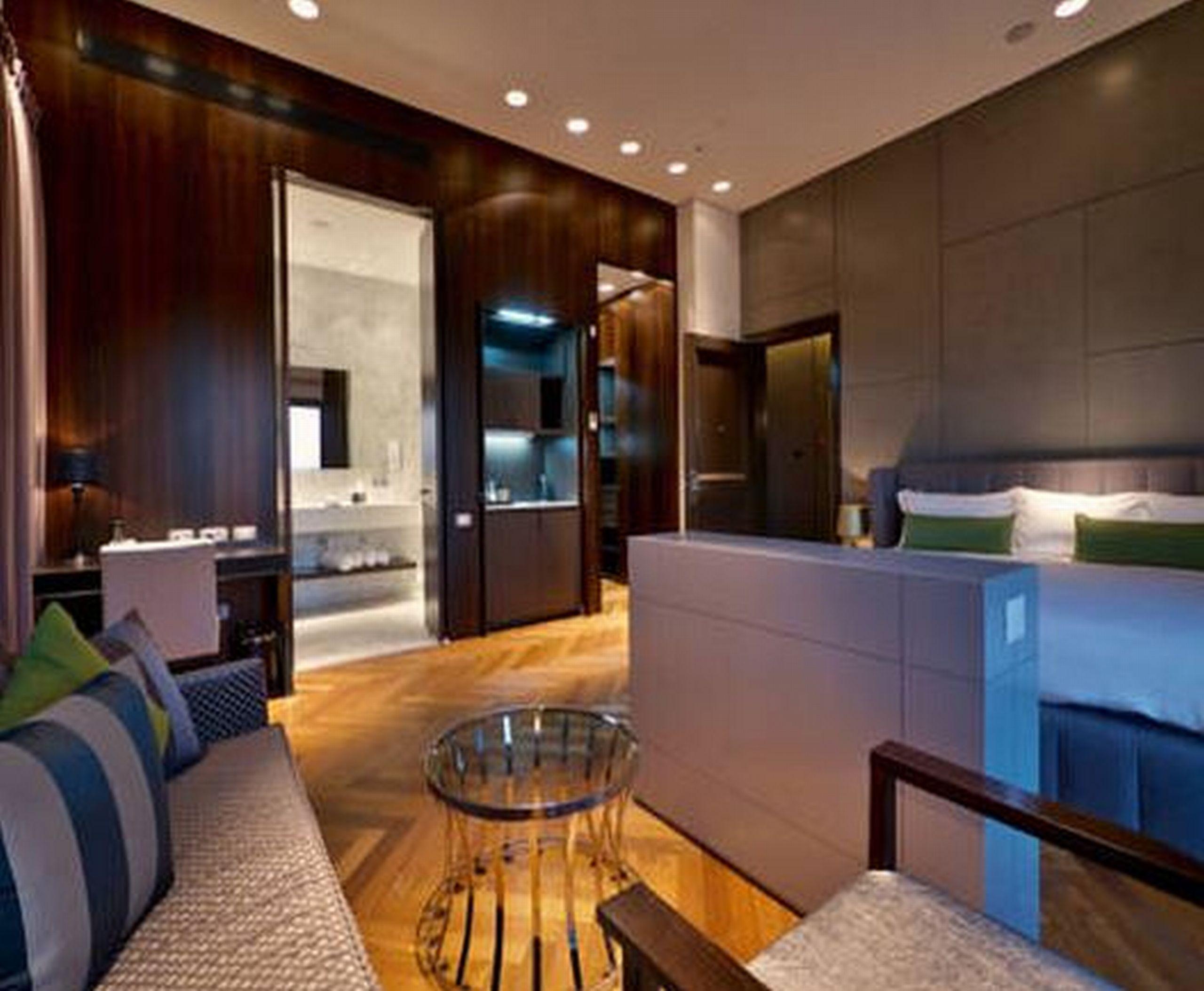 Hotel Indigo Tel Aviv - Diamond District By Ihg Giv'atayim Eksteriør bilde A suite at the hotel