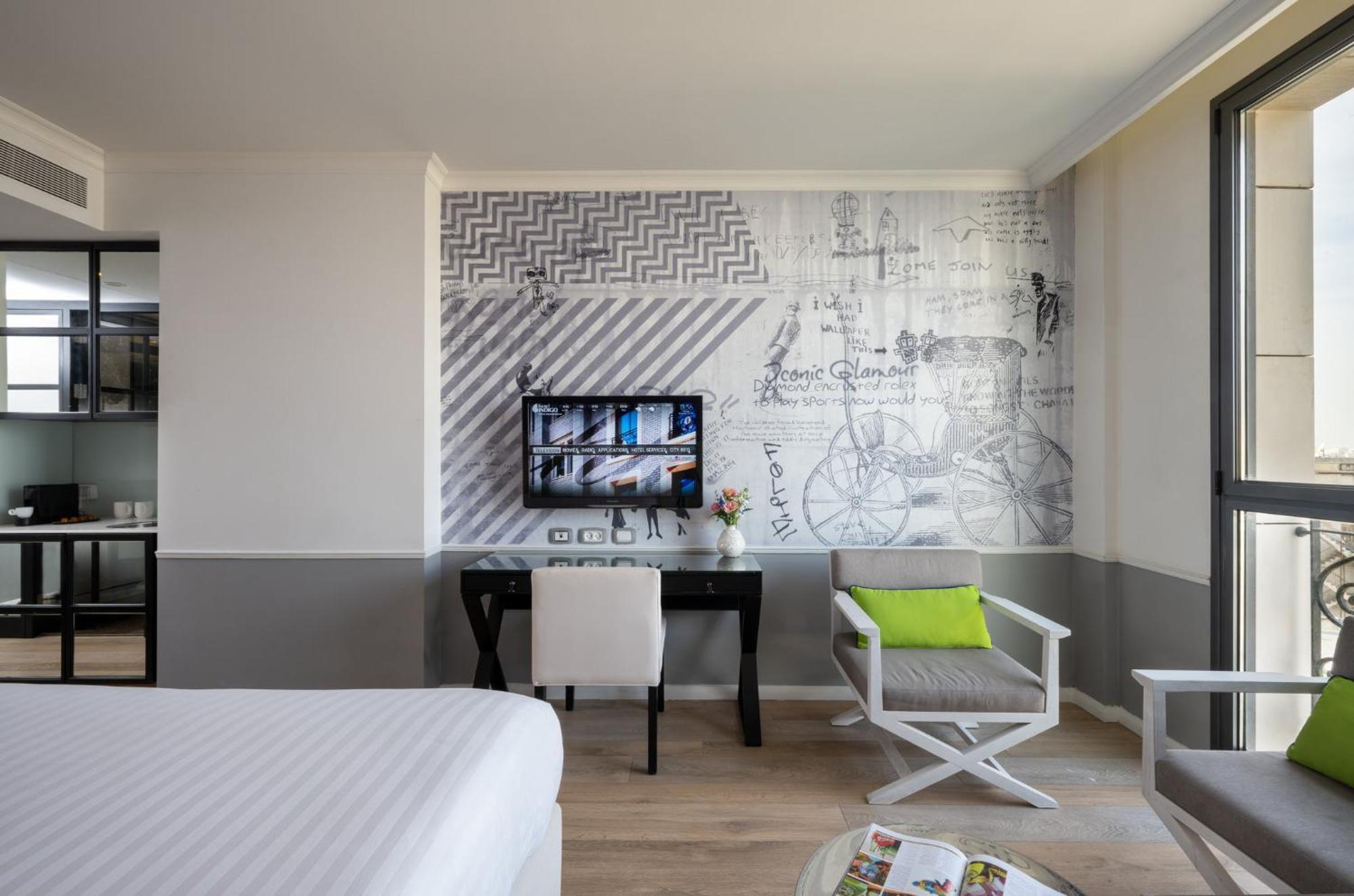 Hotel Indigo Tel Aviv - Diamond District By Ihg Giv'atayim Eksteriør bilde Deluxe Room