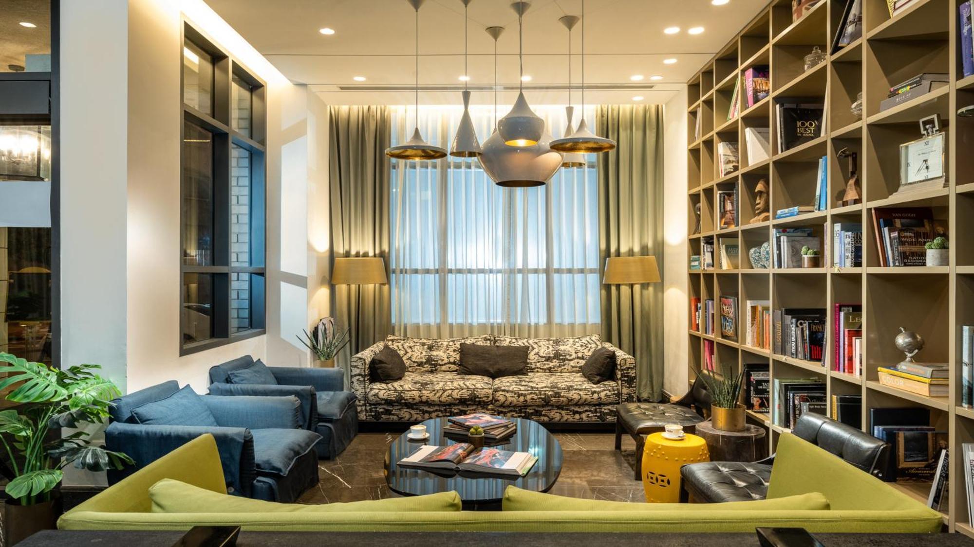 Hotel Indigo Tel Aviv - Diamond District By Ihg Giv'atayim Eksteriør bilde Library